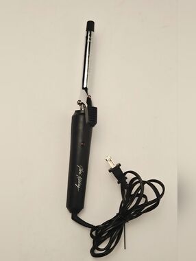 ConAir Jheri Redding 1.5” Curling Iron